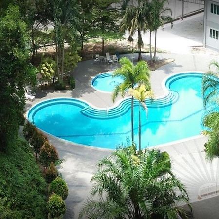 Lumut Valley Condominium Exterior foto